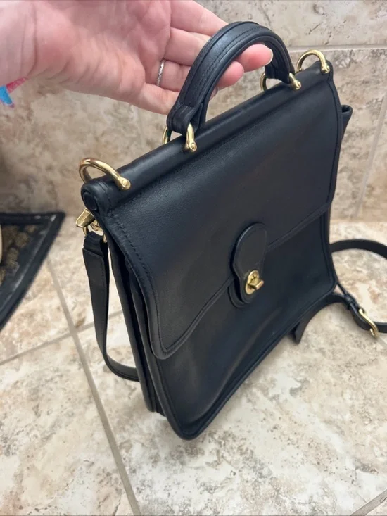 ☆Vintage☆ ~Coach Willis Bag 9927 Black Leather Crossbody Bag~ ☆Preowned☆ - Picture 4 of 11